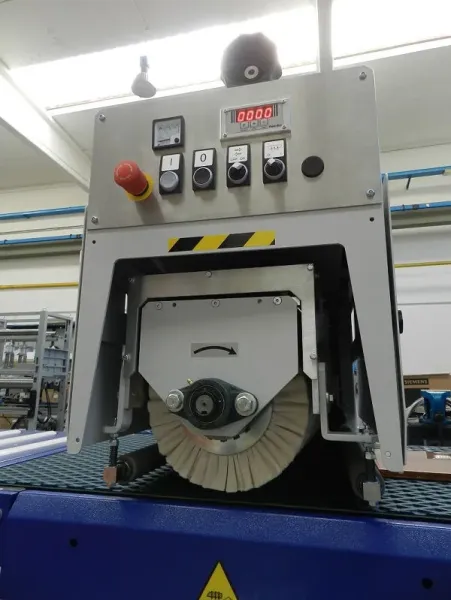 EMC Glossy M650